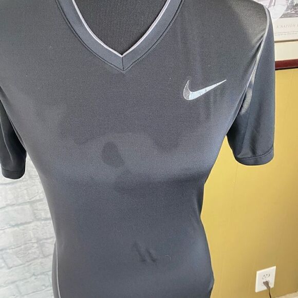 Nike under armour Mossimo lush women S 4 bundle short sleeve tops - Picture 12 of 16